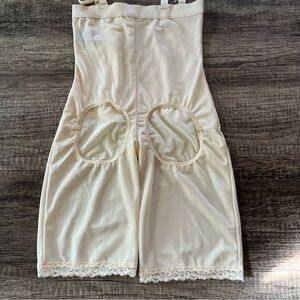 Feelingirl Shapewear Size Medium